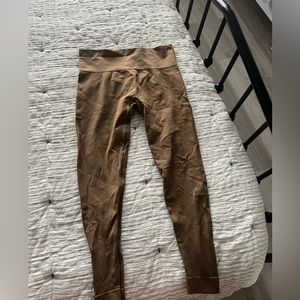 Brown set active leggings